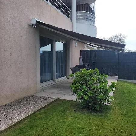 Apartament Appart Thonon-corzent *